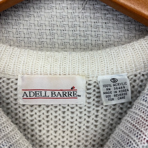 Adell Barre Small Novelty Christmas Winter Knit Sweater Granny Cottage Ice Skate - Picture 3 of 7